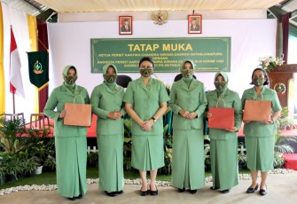 Tatap Muka Ketua Persit KCK Daerah XII/Tpr 