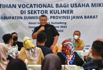 KemenKopUKM Dorong UMKM Sumedang Manfaatkan e-Katalog LKPP