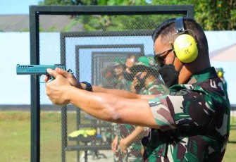 Jaga Kemampuan, Lanud Sultan Hasanuddin Gelar Latihan Menembak Eksekutif