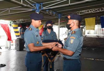 Tongkat Komando Komandan KRI Amboina-503 Diserahterimakan