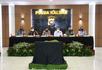 Rapat lintas sektoral pengamanan Idul Fitri di Mapolda Kalbar