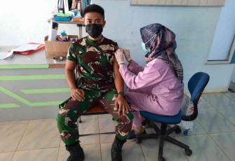 Vaksinasi booster di perbatasan, Jum'at (22/4/2022)