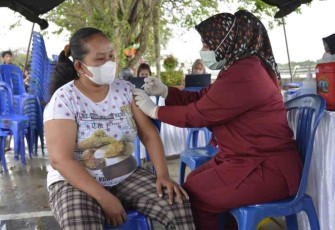 Antusias masyarakat serbu vaksinasi. Jum'at (22/4/22)