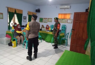 Amankan dan pantau pelaksanaan vaksinasi di wilayah. Rabu (27/4/2022)