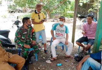 Sambangi warga binaan, Koptu Rahmadi sampaikan himbauan protokol kesehatan Covid-19. Rabu (27/4/202)