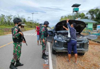 Jelang lebaran, satgas perbatasan gencarkan sweeping. Sabtu (30/4/2022)