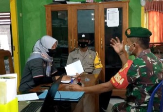 Jalin silaturahmi Serka Parsiman bersama warga binaan. Minggu (01/05/2022)
