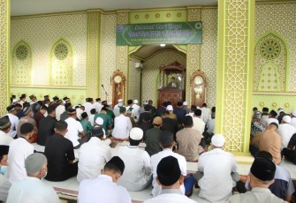 Pelaksanaan sholat Idul Fitri di masjid Nurul Ikhlas