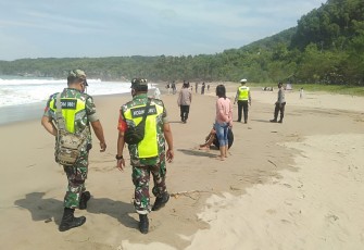 Patroli keamanan lokasi wisata. Sabtu (07/05/2022)