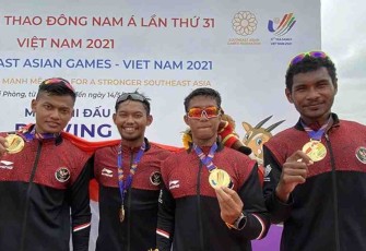 Atlet TNI AL persembahkan medali emas di cabor dayung SEA Games XXXI Vietnam. Senin (16/05/2022)