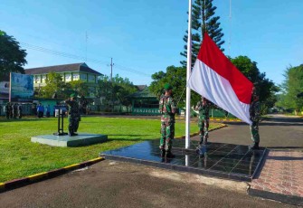 Upacara bendera 17-an Kodim 0801/Pacitan. Selasa (17/05/2022)