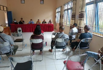 Verifikasi berkas pembebasan kompensasi ROW Saluran Udara Tegangan Tinggi (SUTT) 150 kV PT. PLN (Persero) jalur Kasongan - Kuala Kurun di Desa Linau, Rabu (18/5/2022)