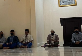 Doa dan pengajian bersama prajurit lanud Maimun Saleh 