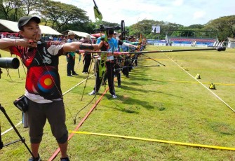Fly Navy International Archery Open di Lapangan Dakota Sidoarjo 