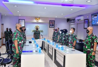 Kadisdikal pimpin pembekalan prajurit hukum pertanahan