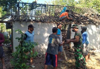 Berjibaku Bantu rehab rumah warga binaan