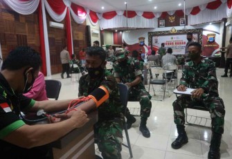 Donor darah sambut HUT Bhayangkara Ke-76 