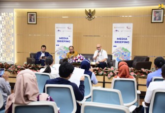 Kepala BPJT saat menjelaskan target akhir pengerjaan tambahan ruas tol di Jakarta 