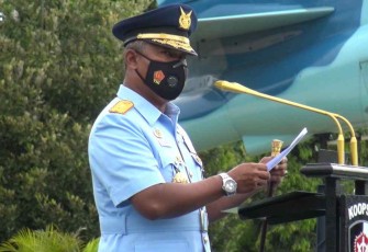 Pangkoopsud II saat membacakan amanat Pangkoopsudnas