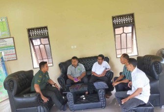 Serda Bambang komsos bersama warga binaan di wilayahnya