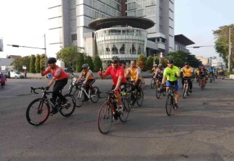 Gowes HUT Bhayangkara Ke-76 di Banyumas