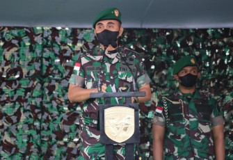 Danrem 121/Abw apresiasi satgas yonif 645/Gty gagalkan penyelundupan narkotika 