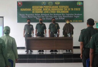 Kodim 1001/HSU-BLG saat menggelar pengetahuan hukum, pembinaan mental dan kesehatan