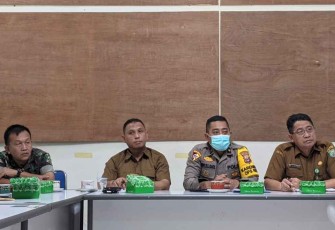 Pasi Intel Kodim 1001/HSU-BLG hadiri rakor Kewaspadaan Diri di Kesbangpol 