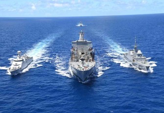 Ilustrasi kegiatan KRI I Gusti Ngurah Rai 332 saat mengikuti latihan Rimpac 2022