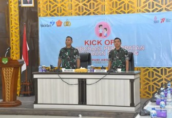 Pangdam Jaya saat mengikuti kick off penurunan stunting secara vir6