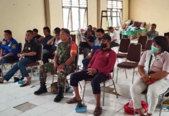 Sertu Arief saat menghadiri penyuluhan kesehatan di kelurahan Maridan