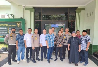 Foto bersama panitia Kirab Merah Putih dan Doa Untuk Negeri 