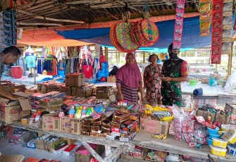 Serda Sigit cek harga sembako di pasar tradisional 