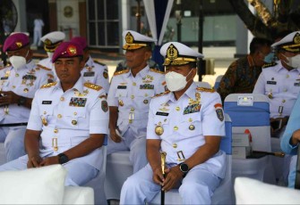 Pangkolinlamil Laksda TNI Agus Hariadi saat menghadiri Sertijab Pangkoarmada RI di Jakarta 