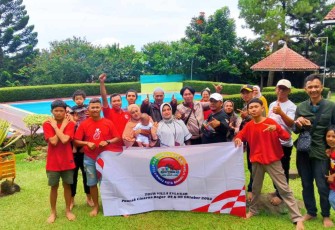 Family gathering Warga RT 012 RW 02 Kota Bambu Utara