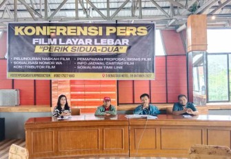Konferensi pers film Perik Siduadua