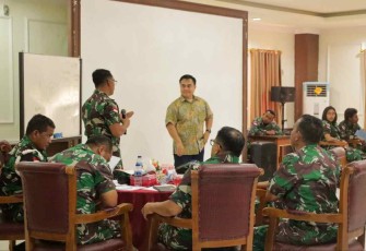 Training Public Speaking dan Komunikasi Efektif