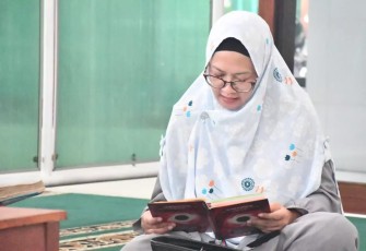 Ngaji bareng Ketua Persit KCK Koorcab Rem 081 PD V Brawijaya