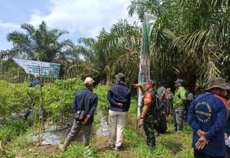 Jalin silaturahmi bersama petani binaan
