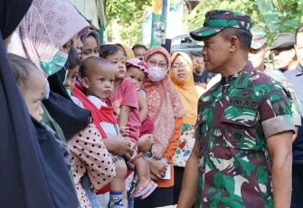 Danrem 081/DSJ Kolonel Inf Deni Rejeki 