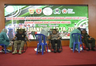 Donor darah Hari Juang TNI AD prajurit Kodim 0906 Kutai Kartanegara 