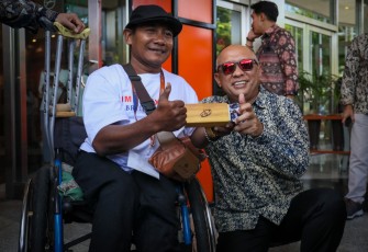 Menteri Teten Masduki bersama peserta BRILianpreneur di JCC, Jakarta, Kamis (15/12)