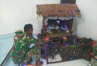 Dekorasi Natal Gereja di Perbatasan 