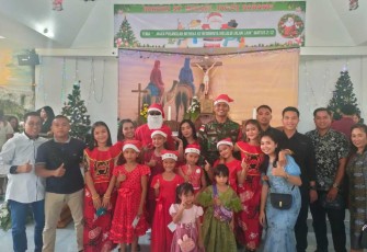 Perayaan Natal di perbatasan 