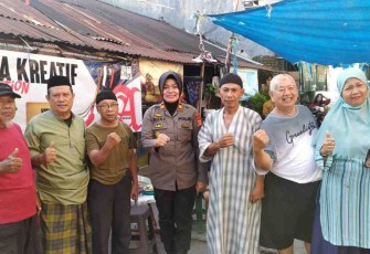 Kapolsek Mariso Jadi Idola Warga 