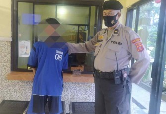 Sosok pria S (49) pelaku pencabulan seorang anak disabilitas di desa Cigombong Bogor