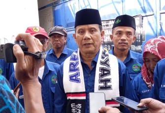 H.Gunawan saat menyampaikan ucapan belasungkawa usai doa bersama.