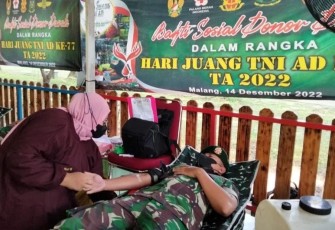 Donor darah prajurit Menarmed 2 Kostrad 