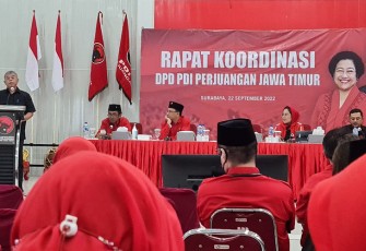 Rakor Penjaringan Bacaleg Sementara, Kamis (22/09/22) malam, yang diikuti kader dan pengurus PDIP se-Jatim.