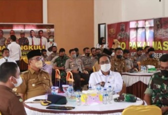 Acara pengundian Gebyar Vaksinasi Polres Kaur, Seni (28/03/2022).